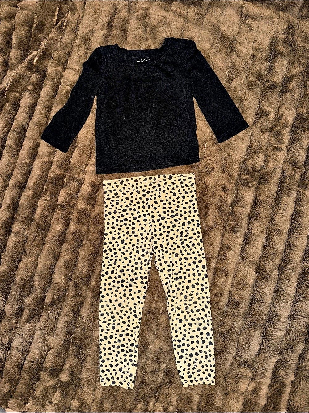 Cat & Jack Girls 12M 2-Piece Animal Print Set